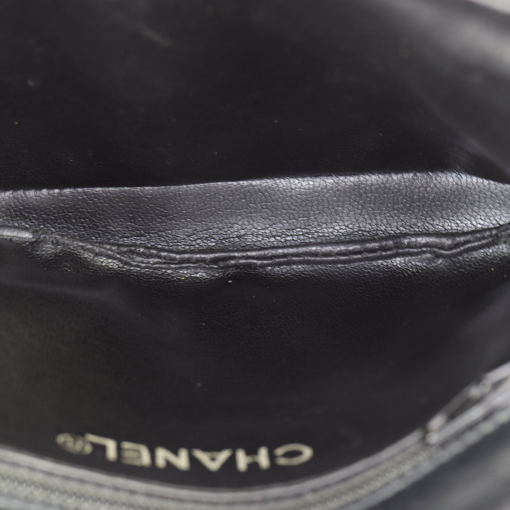 Chanel Vintage Quilted CC Belt Bag