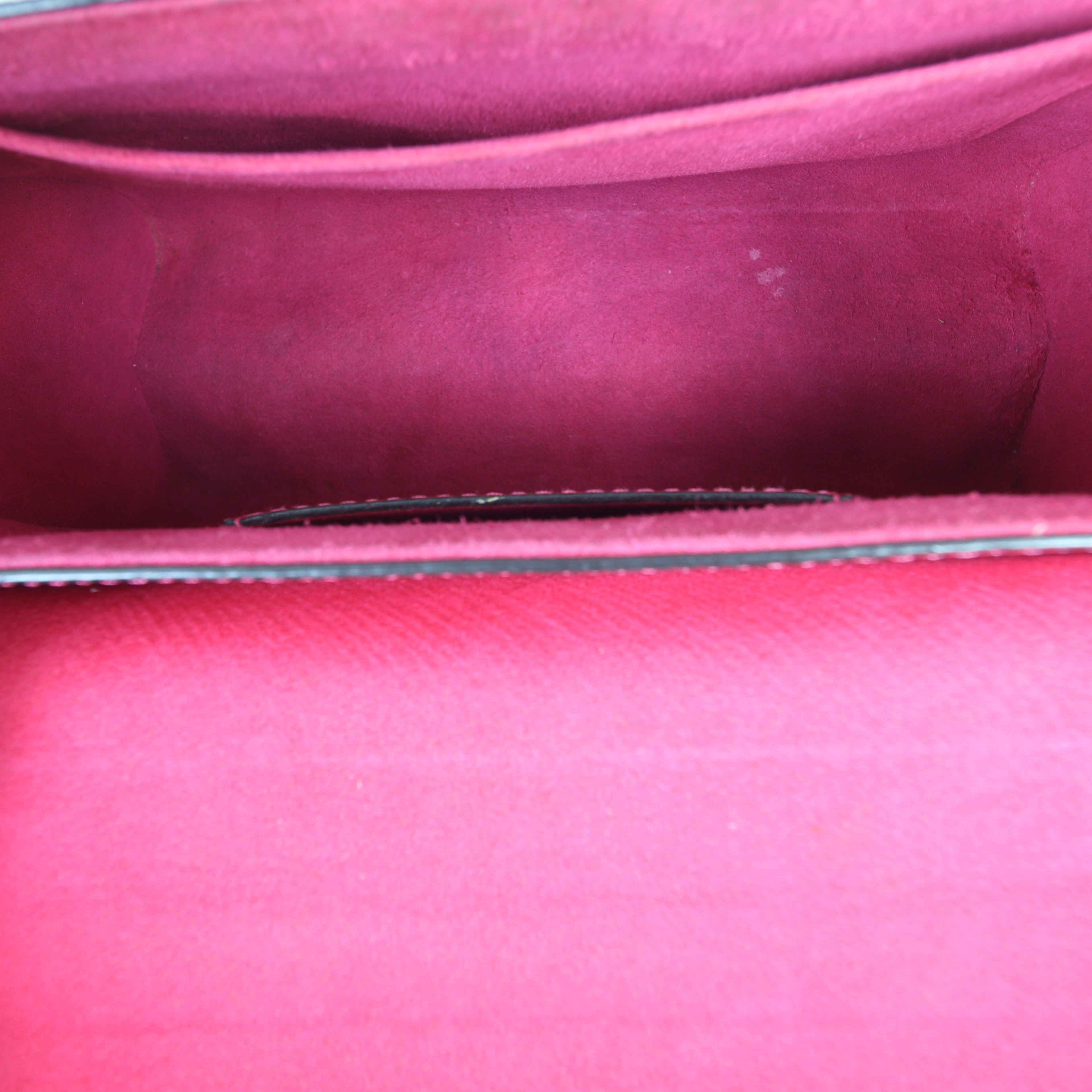 Louis Vuitton Twist MM Epi