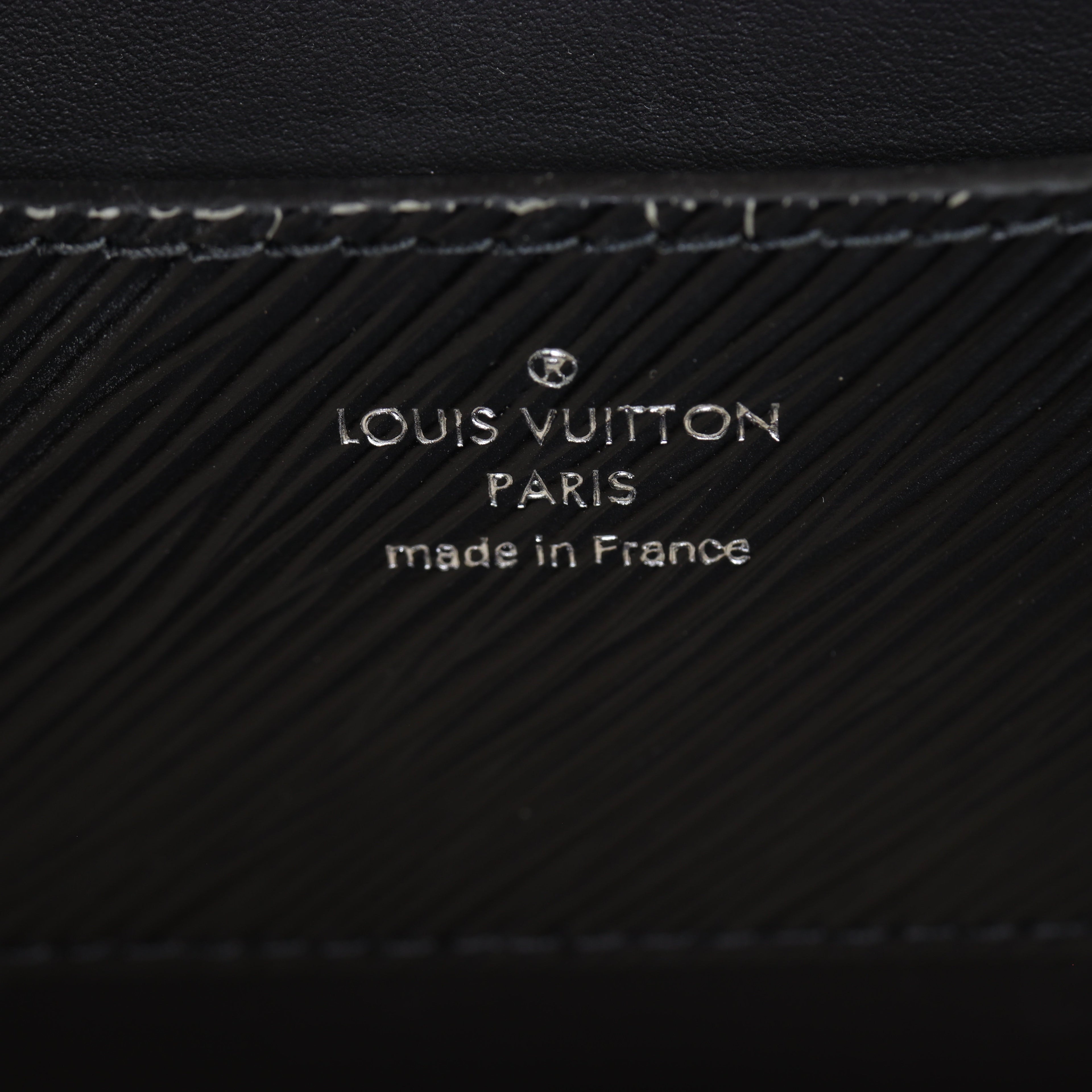 Louis Vuitton Twist MM Epi