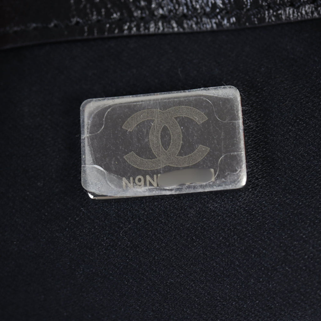 Chanel 25 Hobo Medium