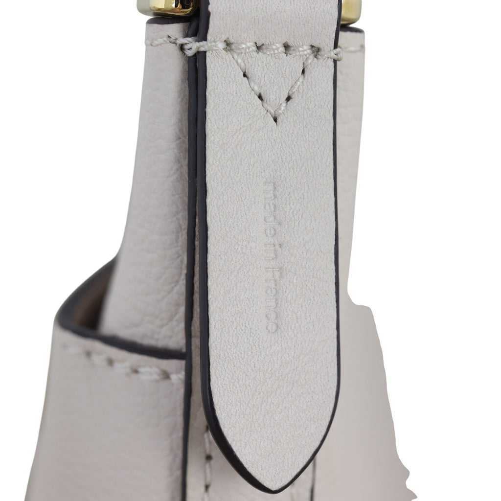 Louis Vuitton Lock & Walk