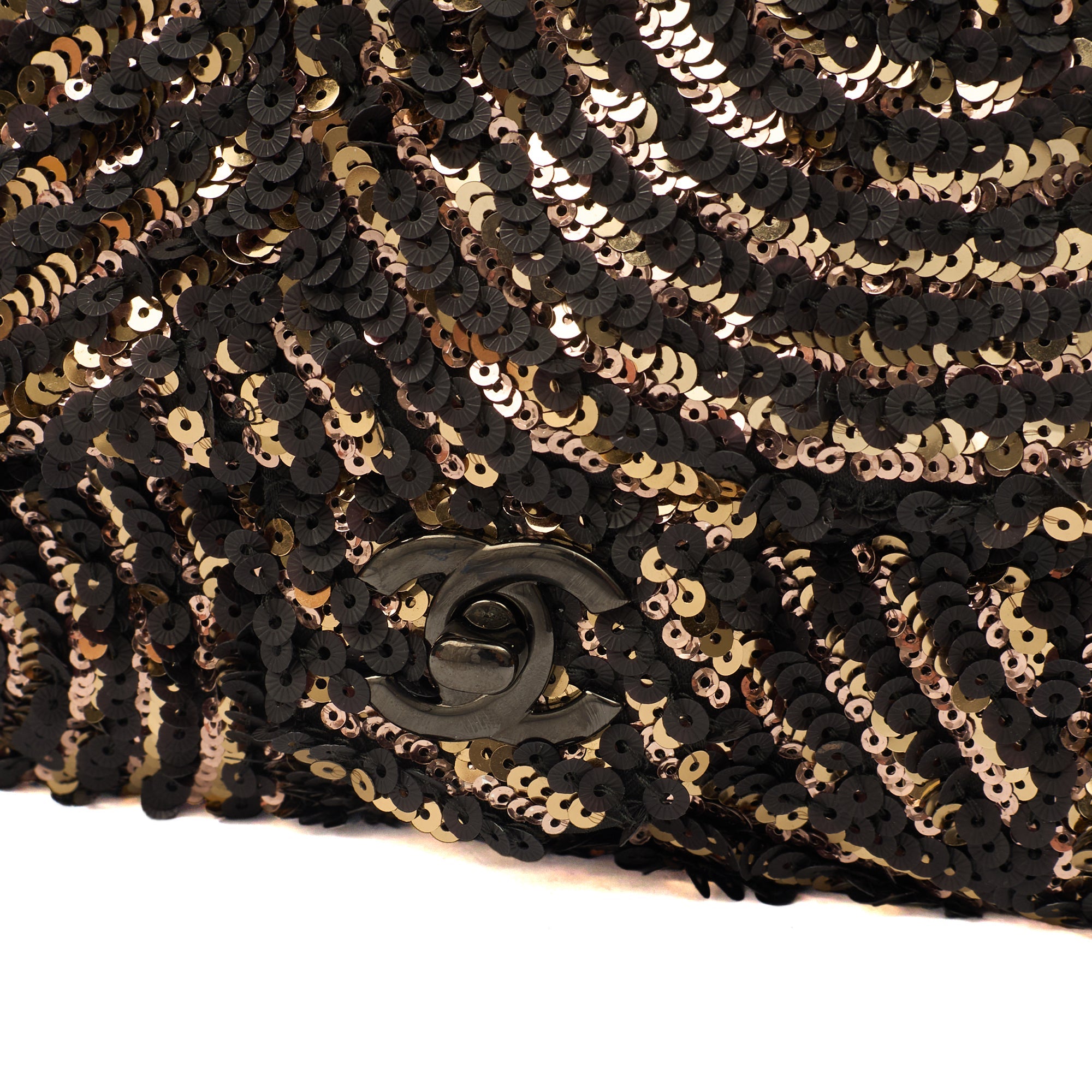 Chanel Shoulder Bag Flap Bag in Black, Sequin