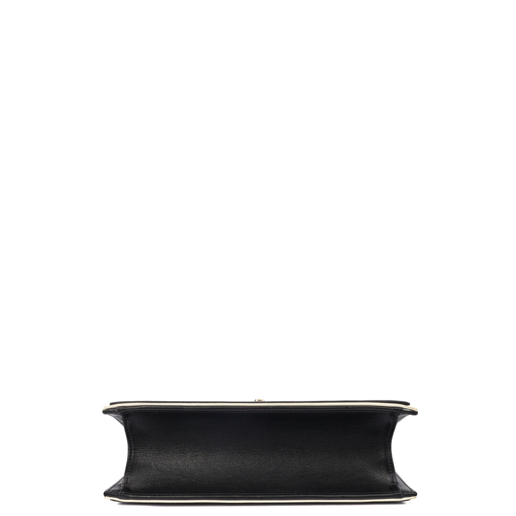 Chanel Shoulder Bag Flap Bag in Black, Calfskin Leather
