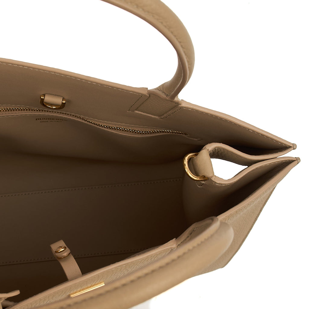 Burberry Tote Frances Tote in Neutral, Leather