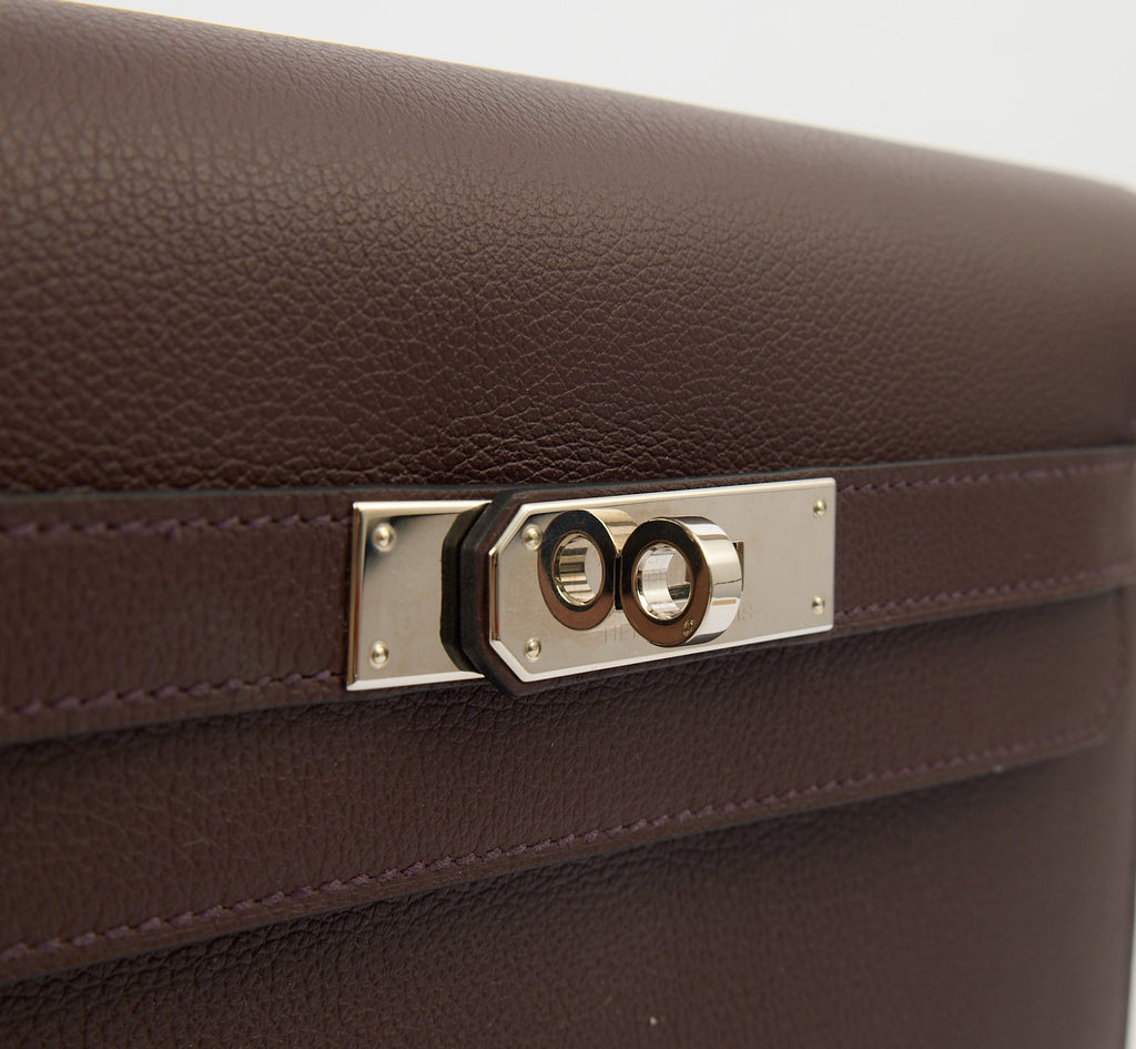 Hermes Clutch Kelly Depeches 25 in Rouge Sellier, Evercolour
