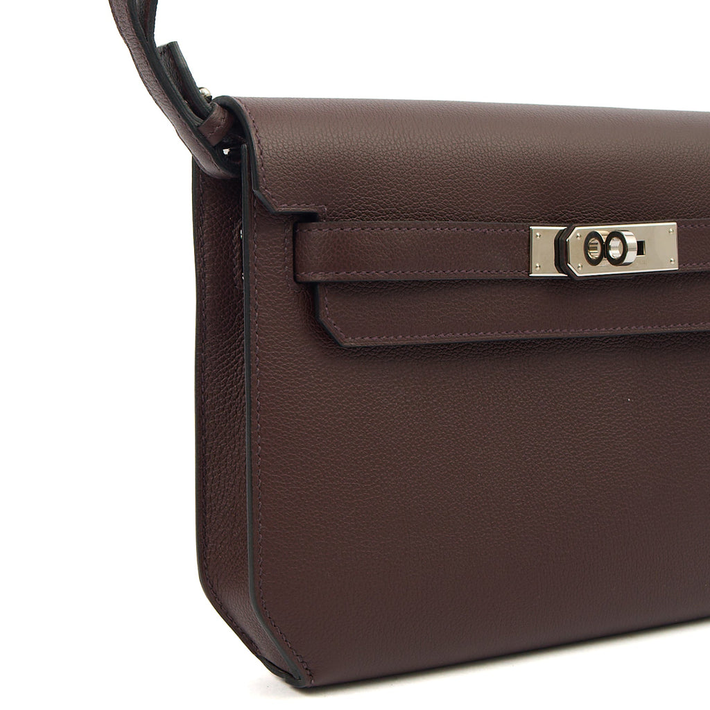 Hermes Clutch Kelly Depeches 25 in Rouge Sellier, Evercolour