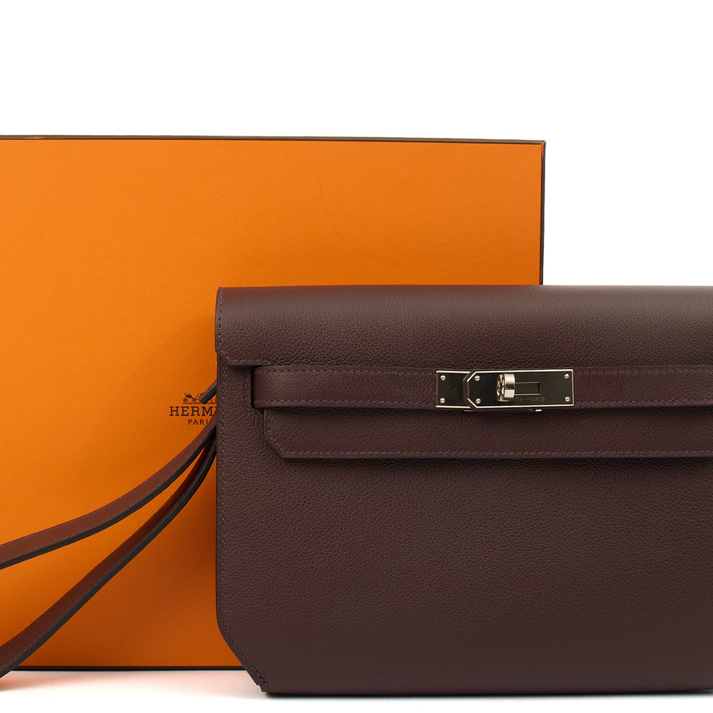 Hermes Clutch Kelly Depeches 25 in Rouge Sellier, Evercolour
