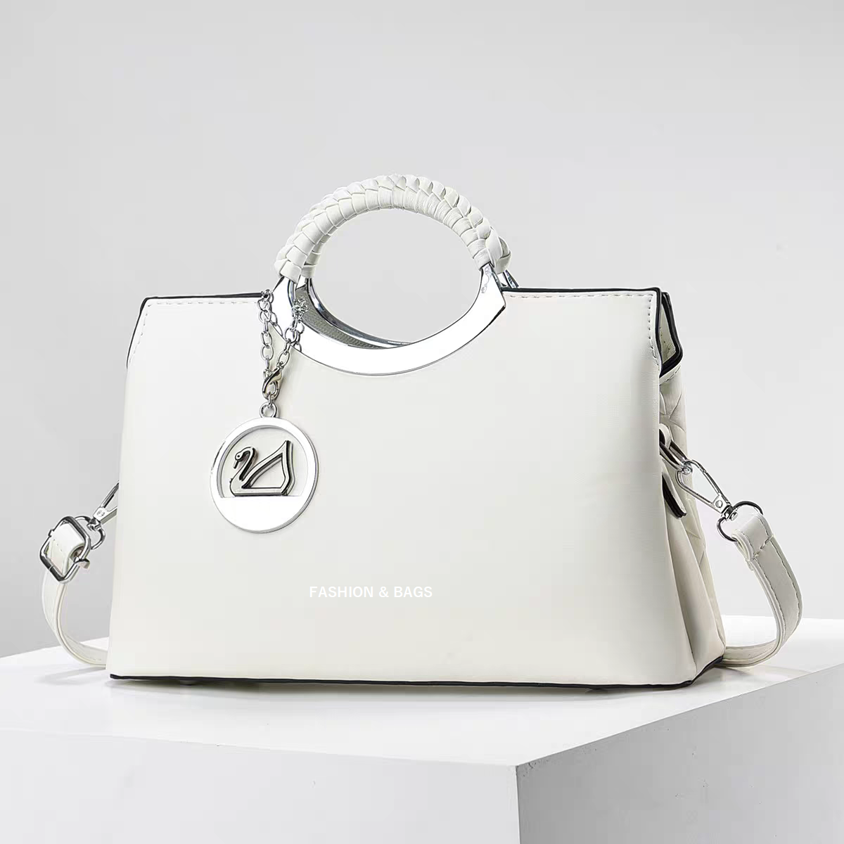 New Arrivals Handbags 3139