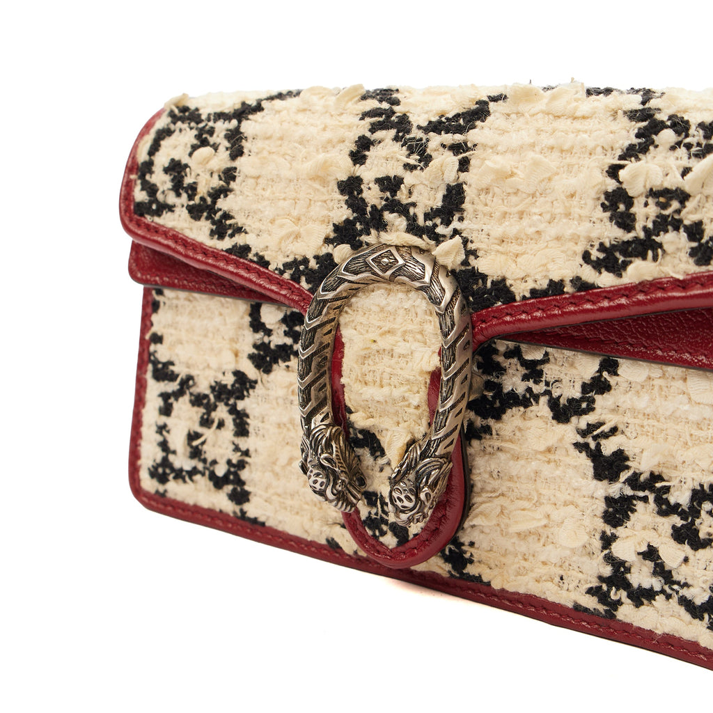 Gucci Mini Bag Dionysus - Super Mini in White, Fabric
