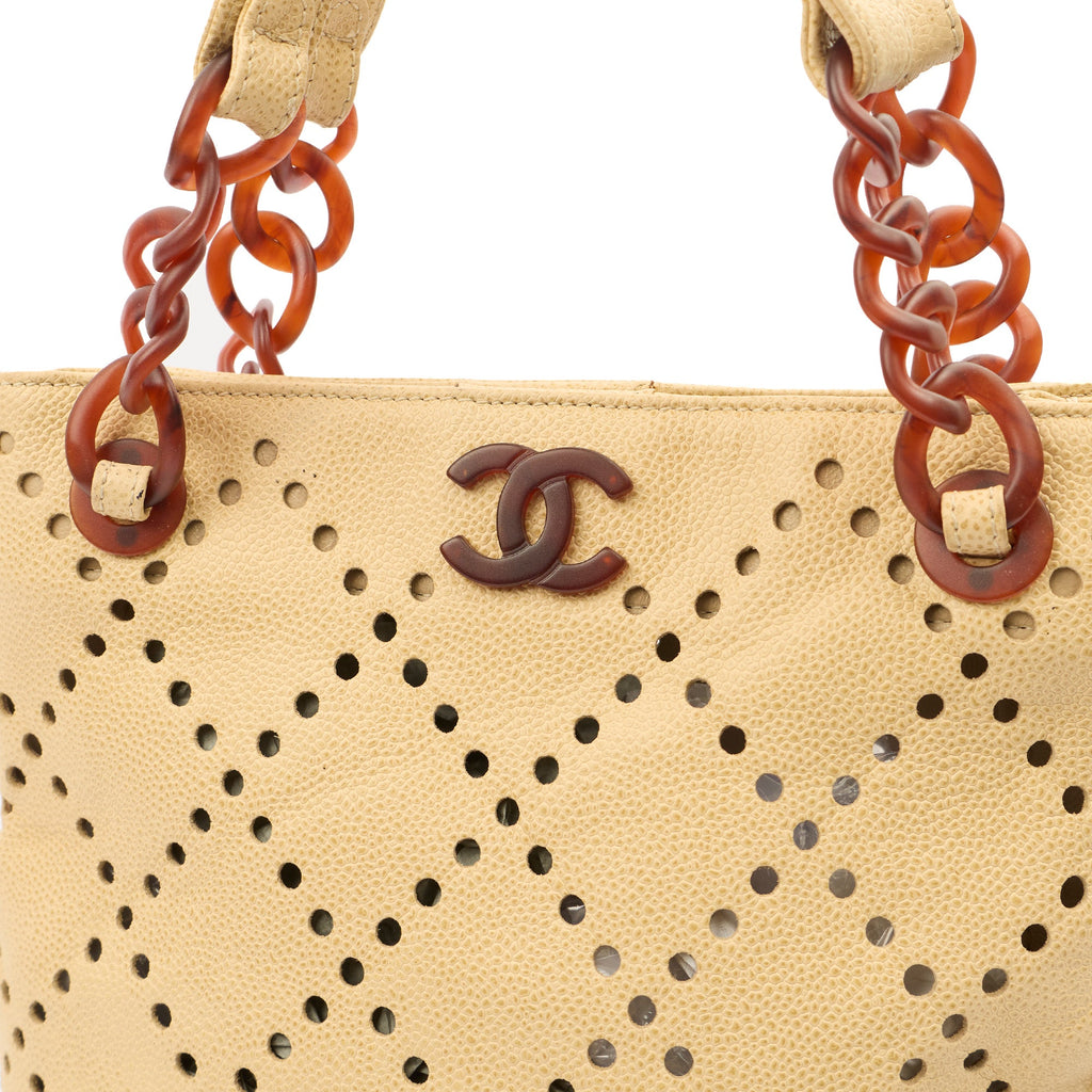 Chanel Tote Vintage Tote in Neutral, Caviar Leather