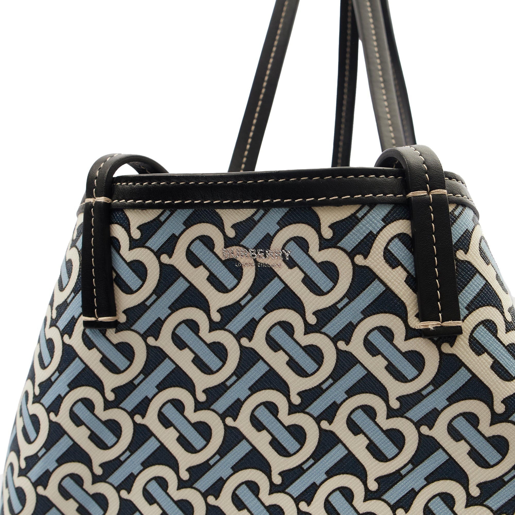 Burberry Tote Tote in Multi, Leather