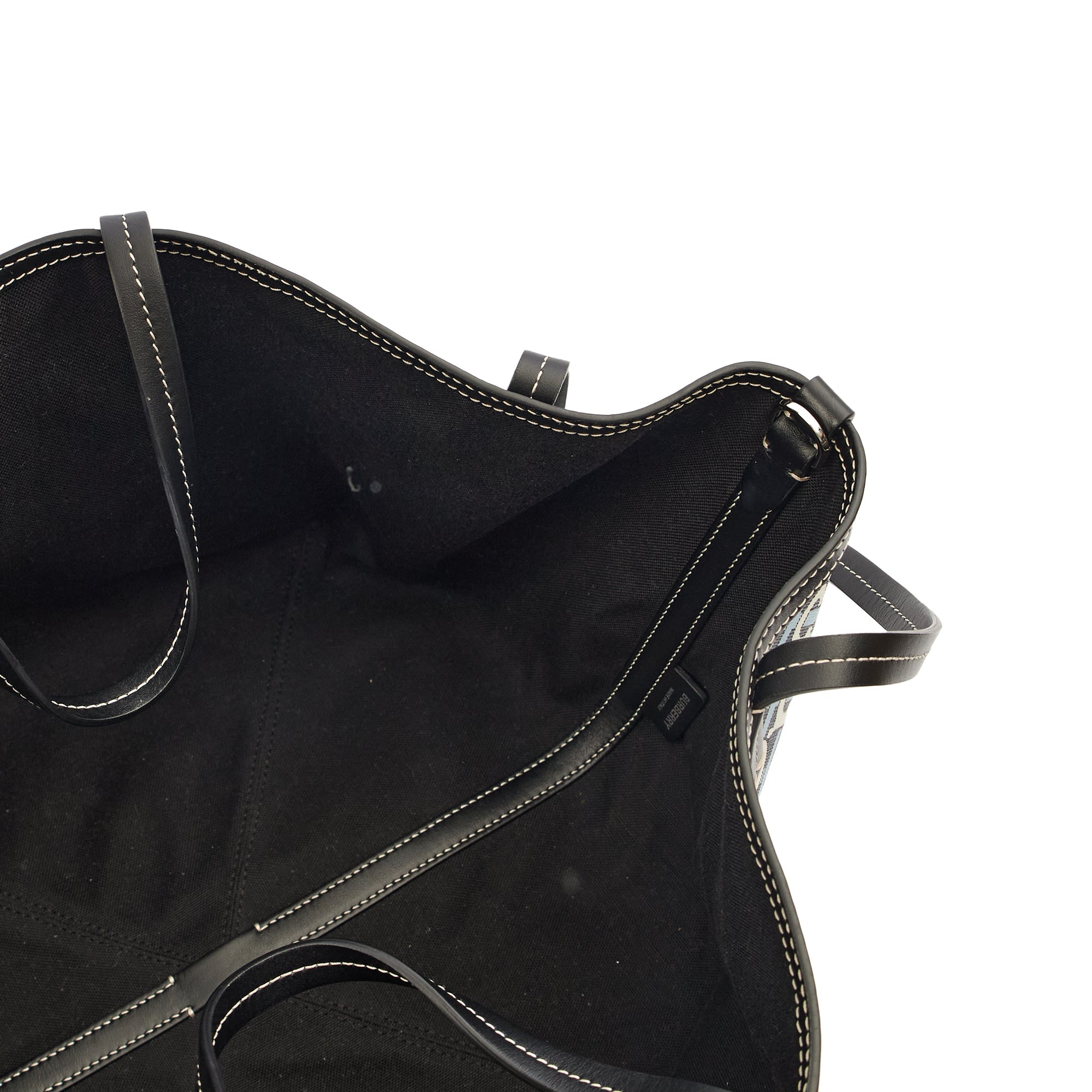Burberry Tote Tote in Multi, Leather