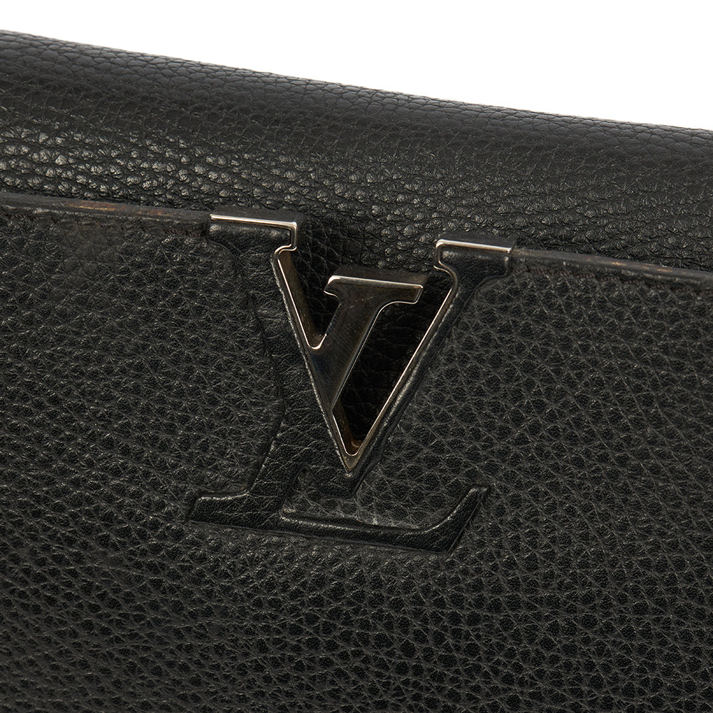 Louis Vuitton Capucines MM in Black, Leather