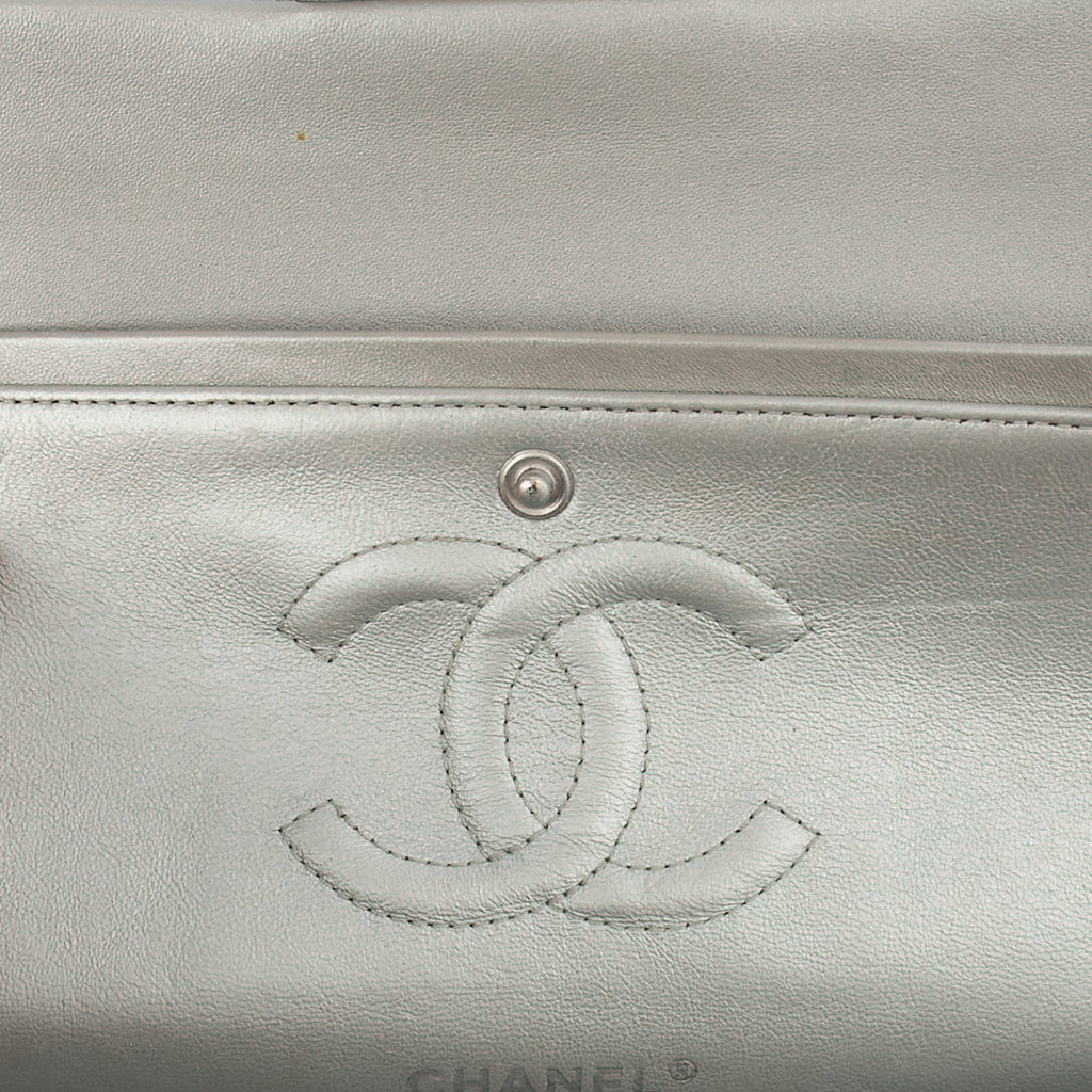Chanel Shoulder Bag Classic Double Flap - Medium in Metallic, Calfskin Leather