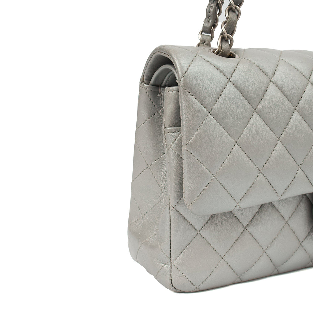 Chanel Shoulder Bag Classic Double Flap - Medium in Metallic, Calfskin Leather