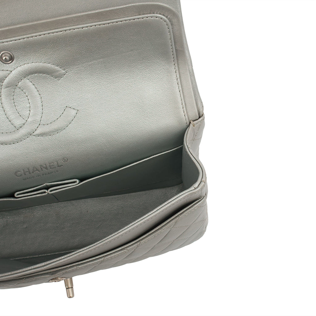 Chanel Shoulder Bag Classic Double Flap - Medium in Metallic, Calfskin Leather