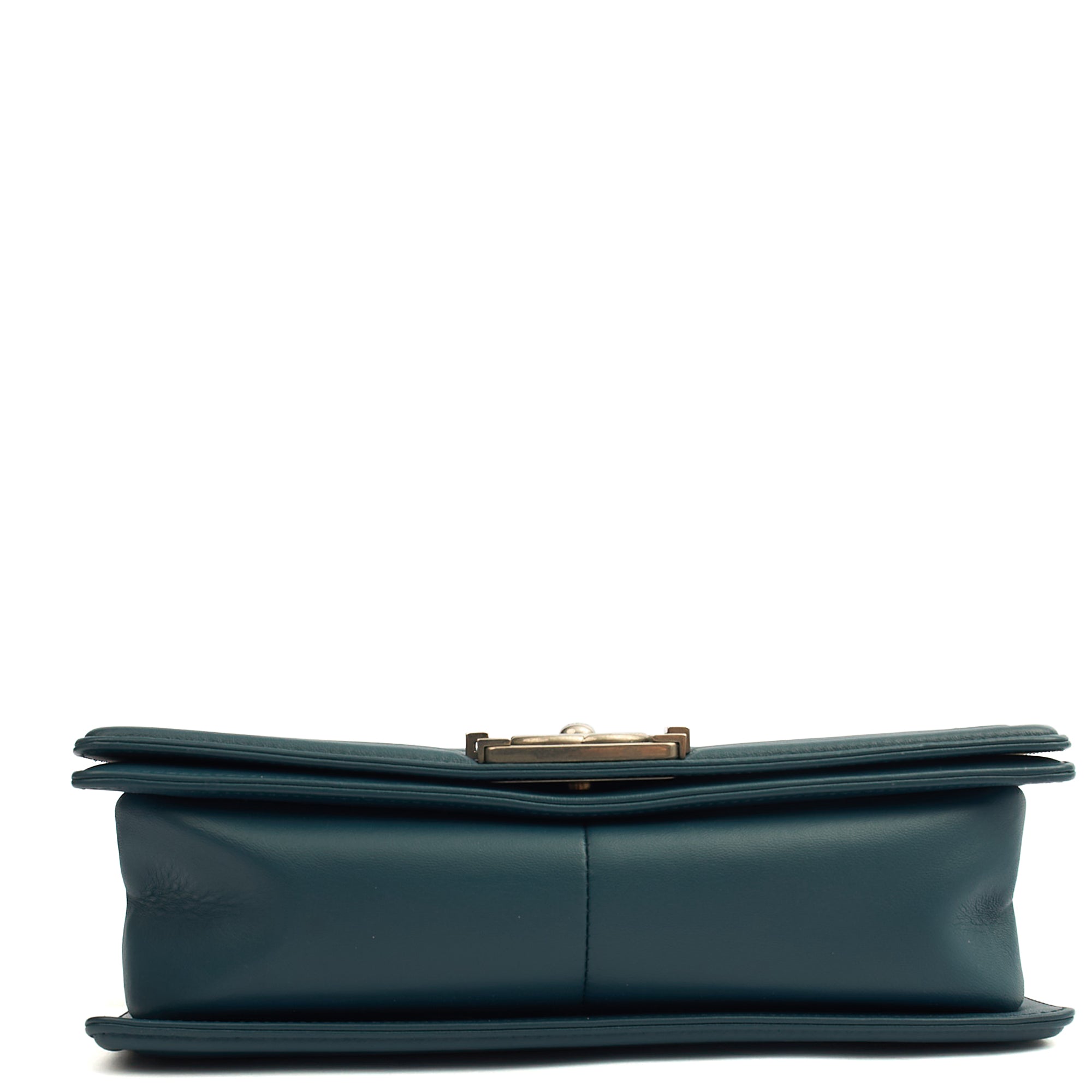 Chanel Shoulder Bag Boy - Medium in Blue, Leather