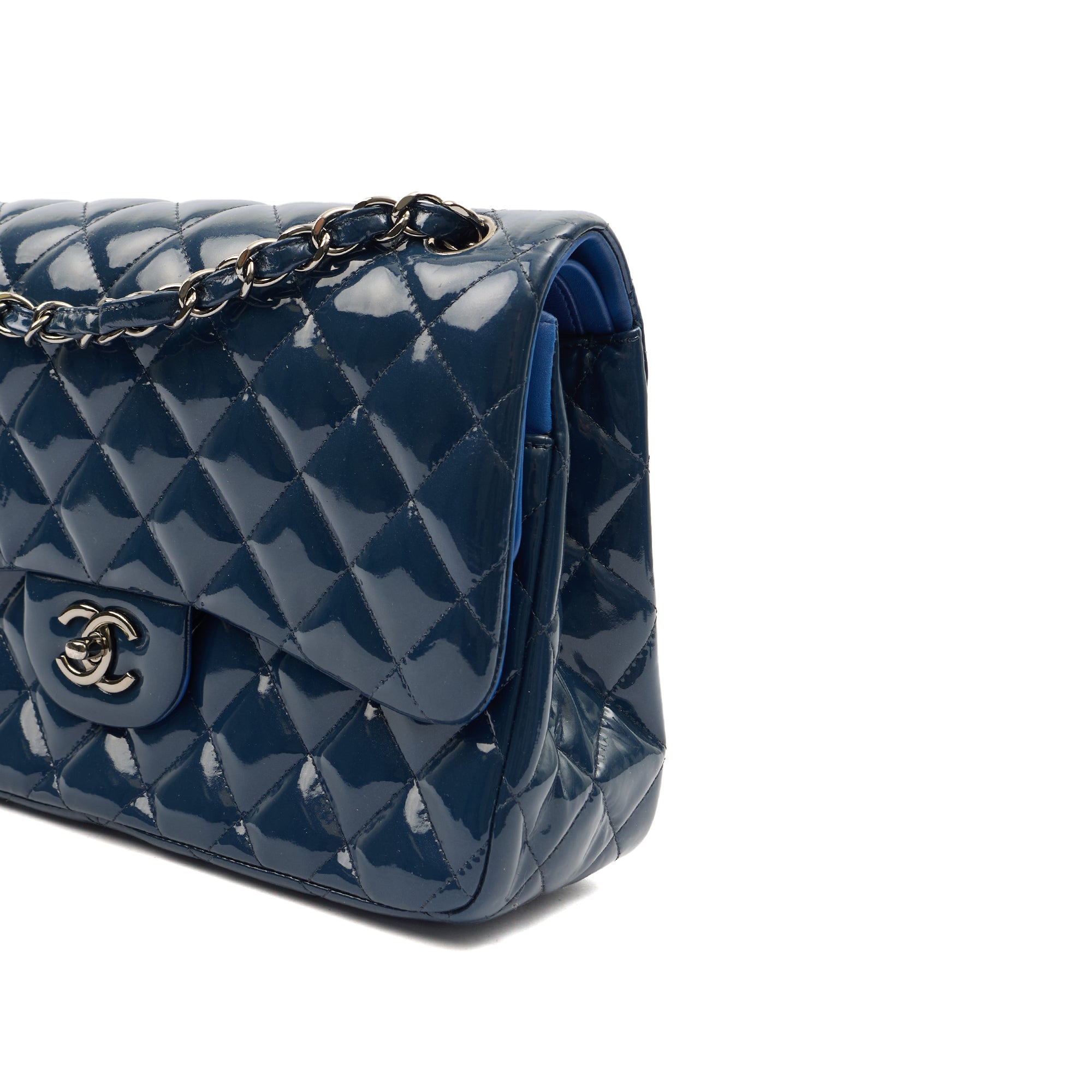 Chanel Shoulder Bag Classic Double Flap - Medium in Blue, Patent Leather