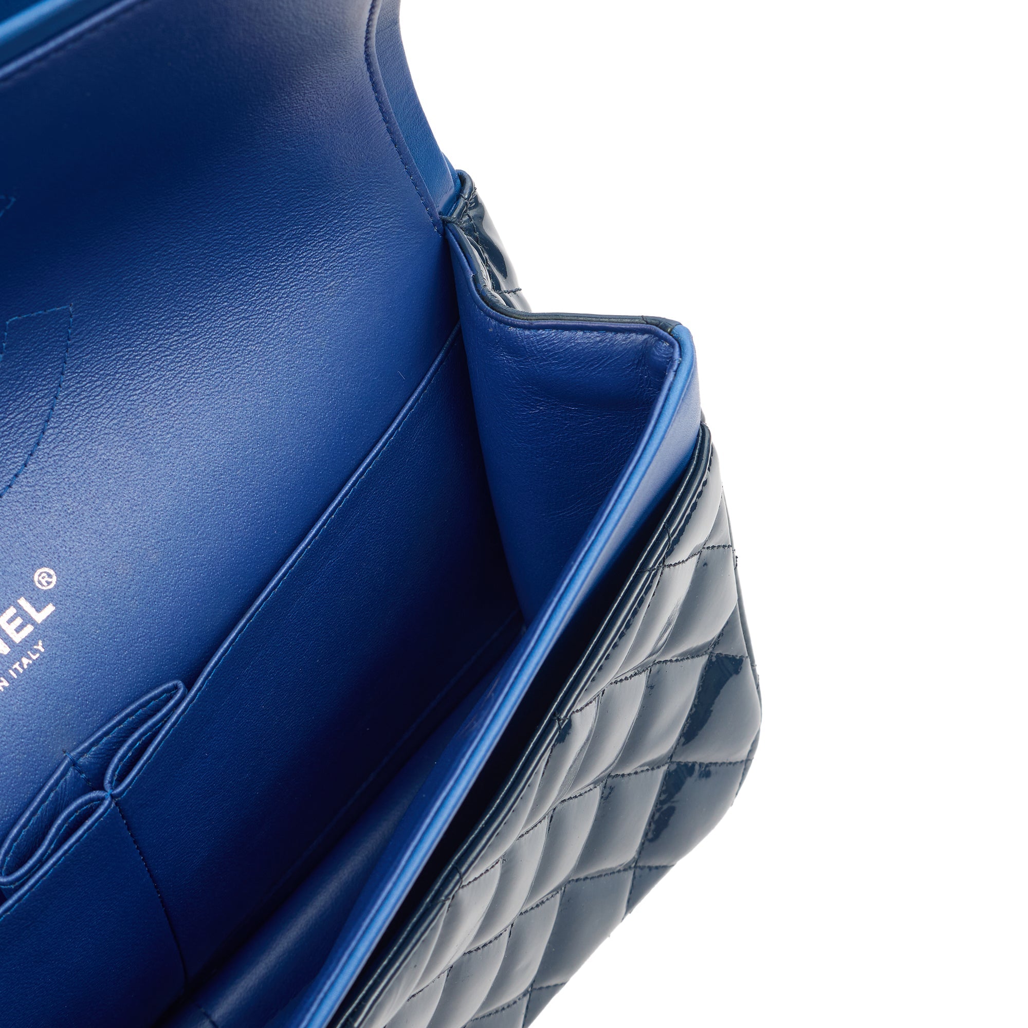 Chanel Shoulder Bag Classic Double Flap - Medium in Blue, Patent Leather