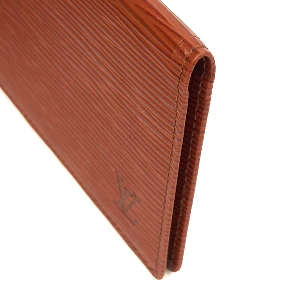 Louis Vuitton  Holder Wallet in Brown, Epi Leather