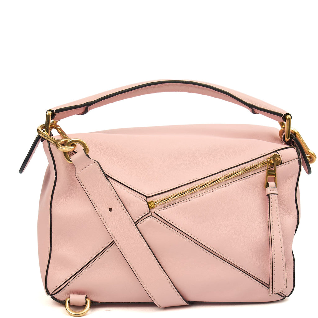 Loewe Cross Body Puzzle - Medium in Icy Pink, Leather