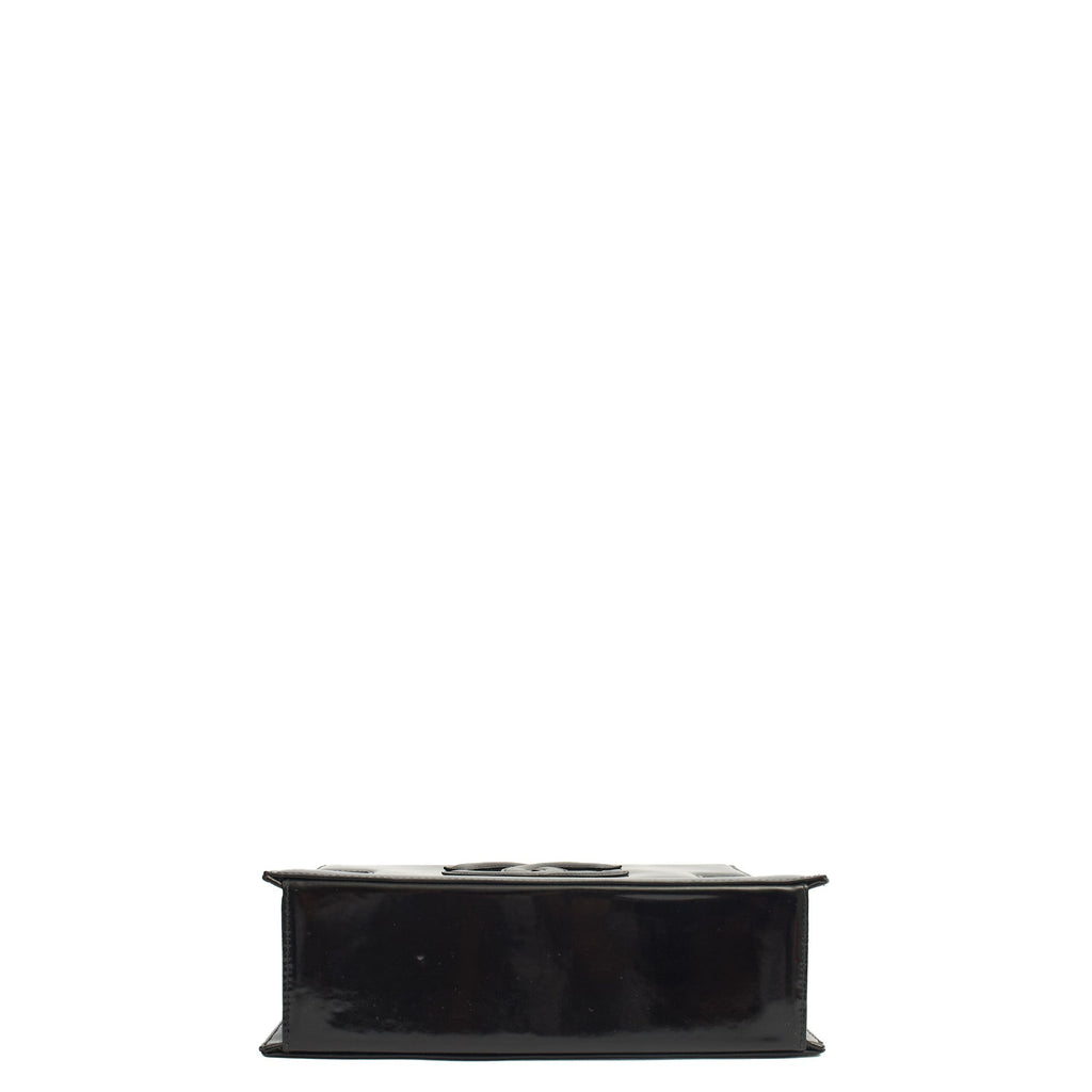Chanel Shoulder Bag Vintage Flap Bag  in Black, Patent Leather