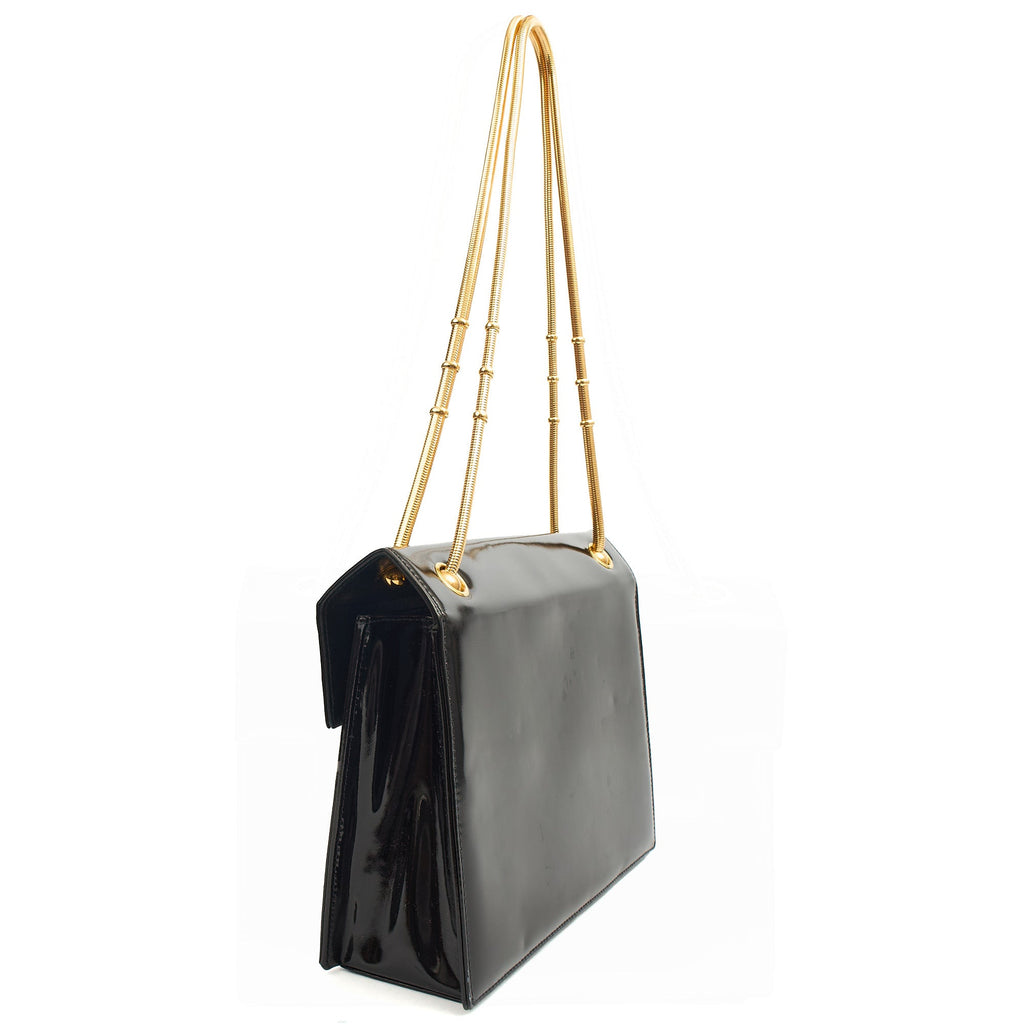 Chanel Shoulder Bag Vintage Flap Bag  in Black, Patent Leather