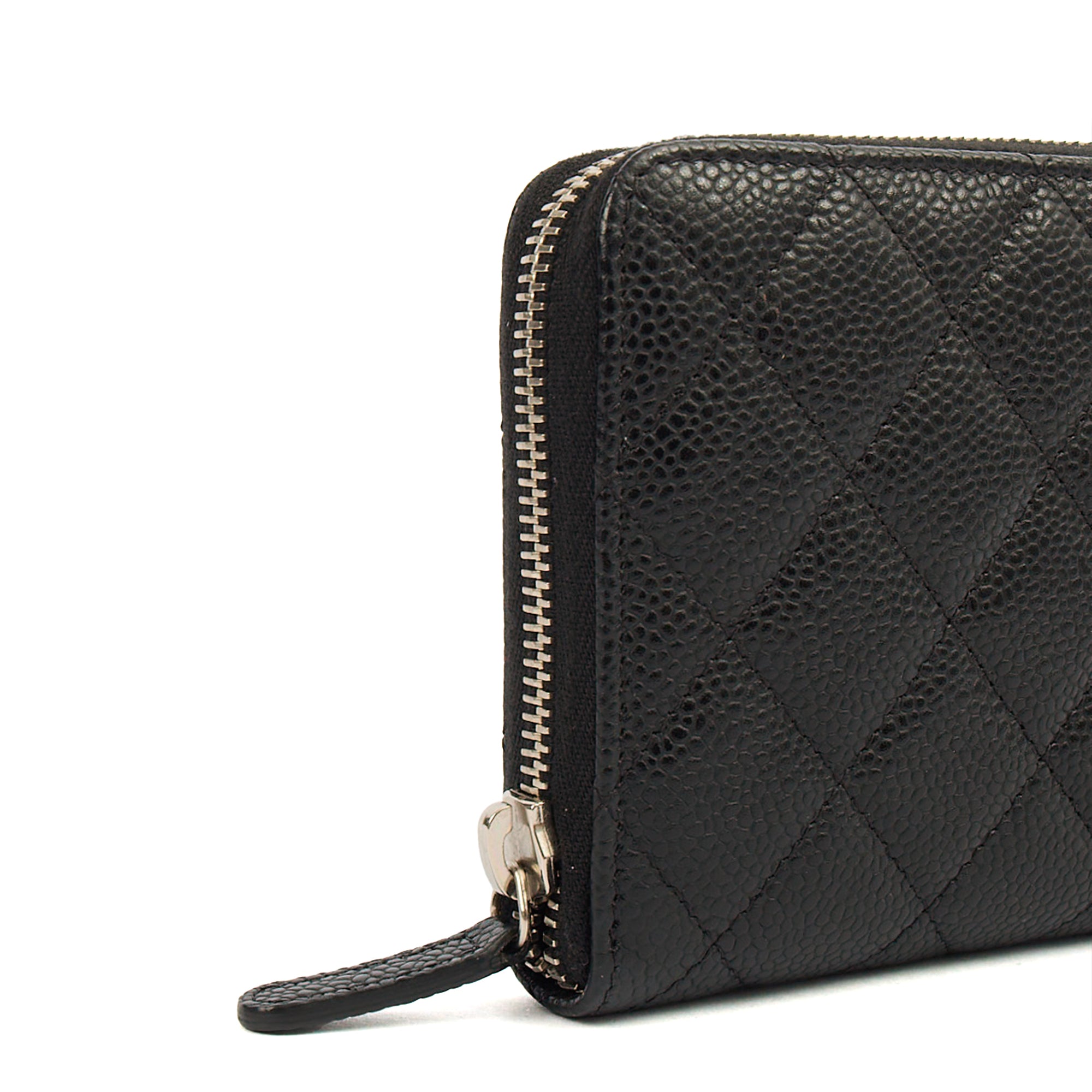 Chanel Purse Zip Wallet in Black, Caviar Leather