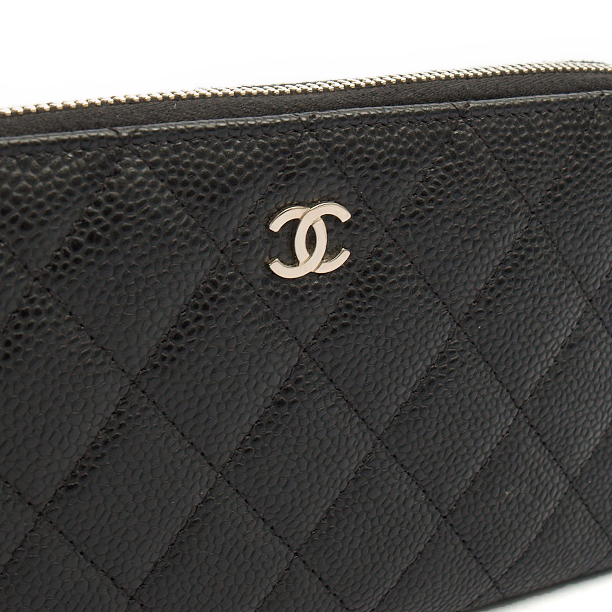 Chanel Purse Zip Wallet in Black, Caviar Leather