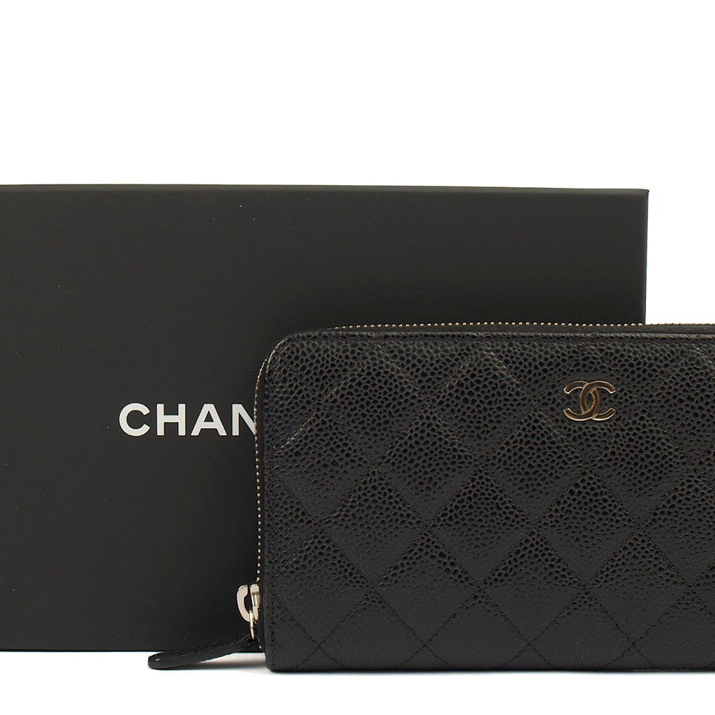 Chanel Purse Zip Wallet in Black, Caviar Leather