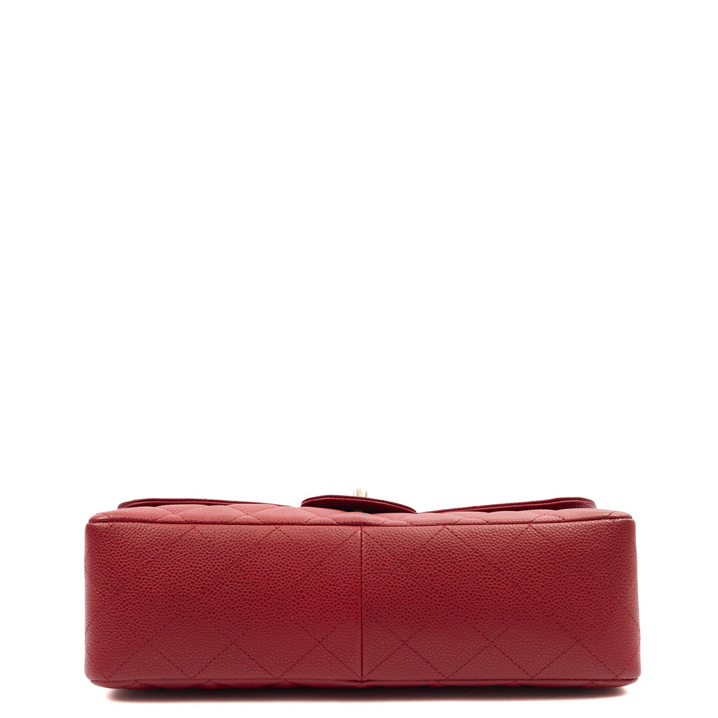 Chanel Shoulder Bag Classic Single Flap - Jumbo in Red, Caviar Leather