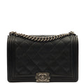 Chanel Shoulder Bag Boy - New Medium in Black, Calfskin Leather
