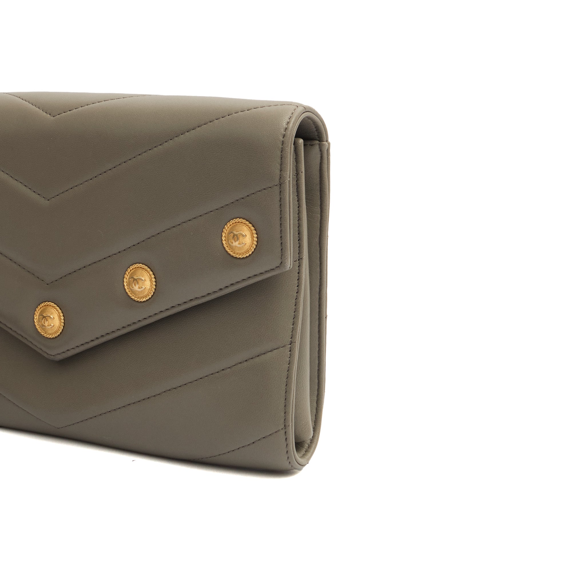 Chanel Clutch Pouch Wristlet in Grey, Lambskin Leather