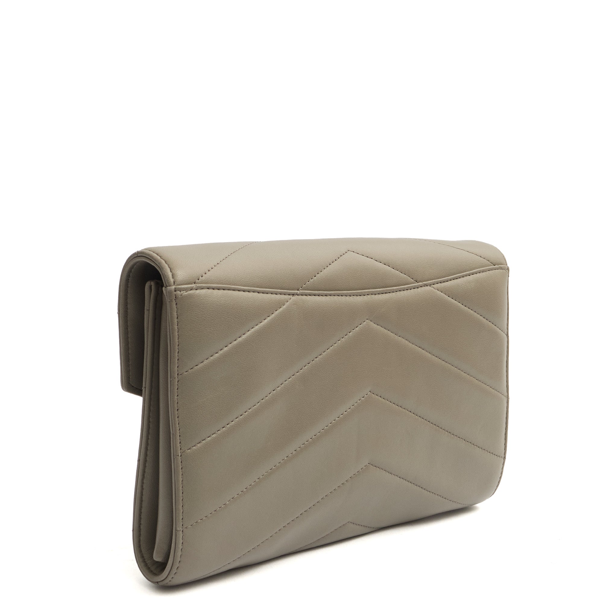 Chanel Clutch Pouch Wristlet in Grey, Lambskin Leather