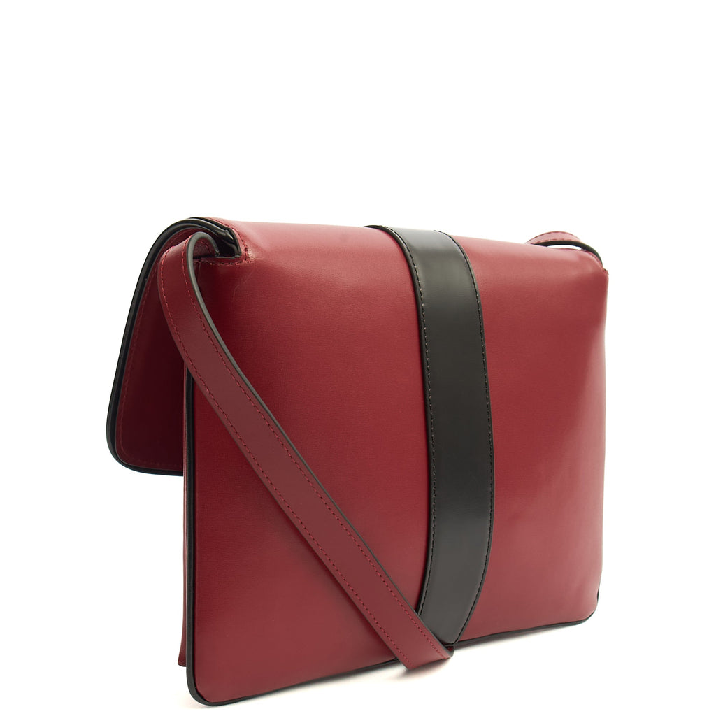 Gucci Cross Body Arli in Red, Leather