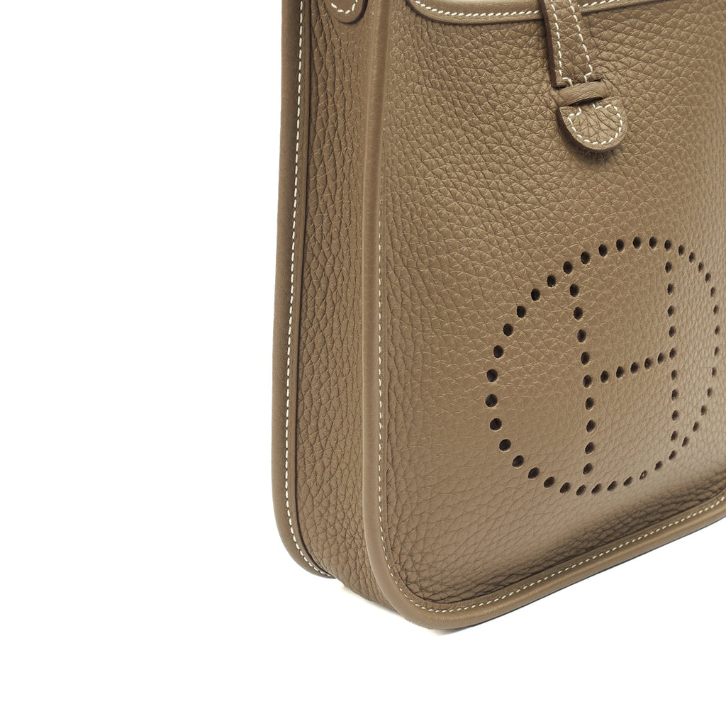 Hermes Cross Body Evelyne 16 in Etoupe, Clemence Leather