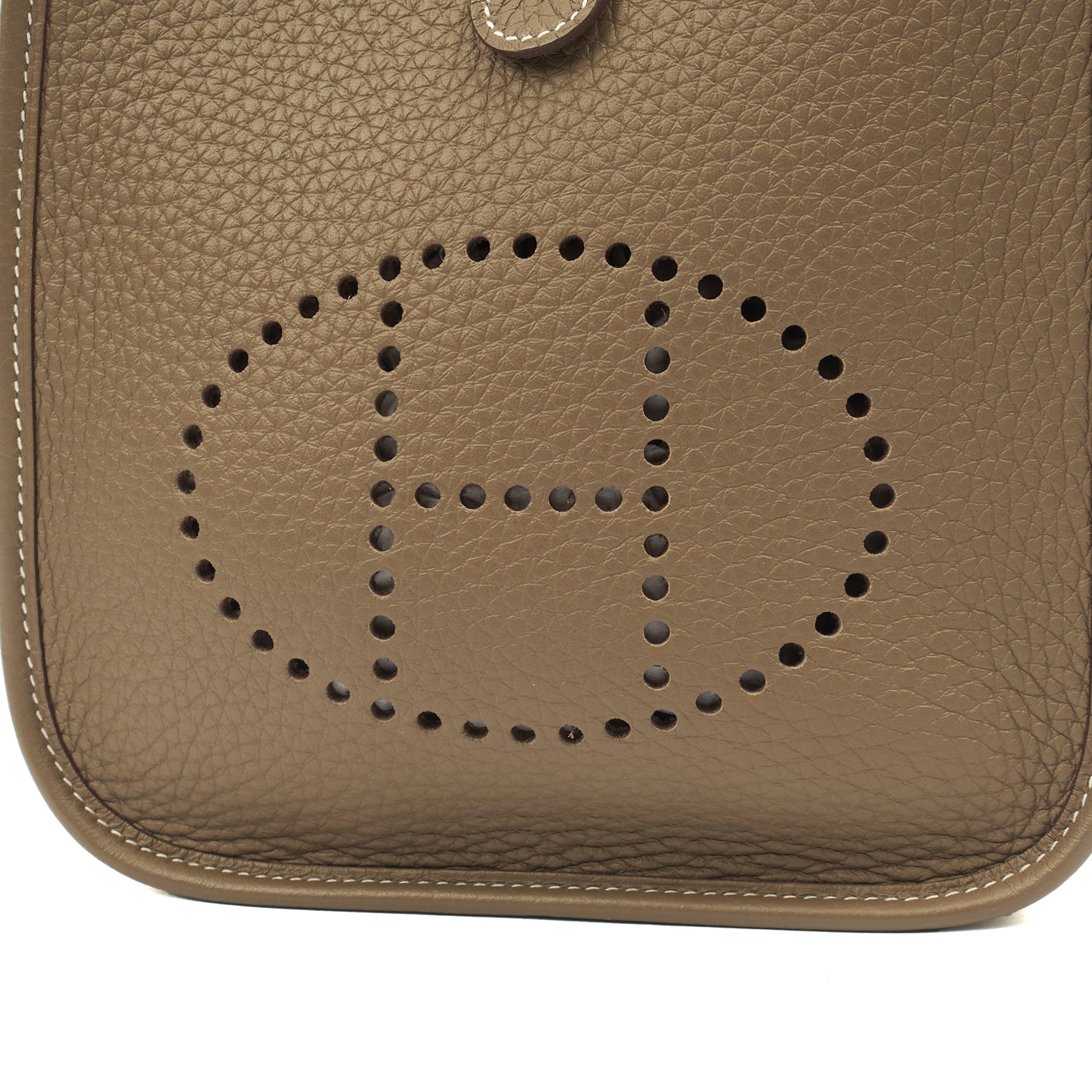 Hermes Cross Body Evelyne 16 in Etoupe, Clemence Leather