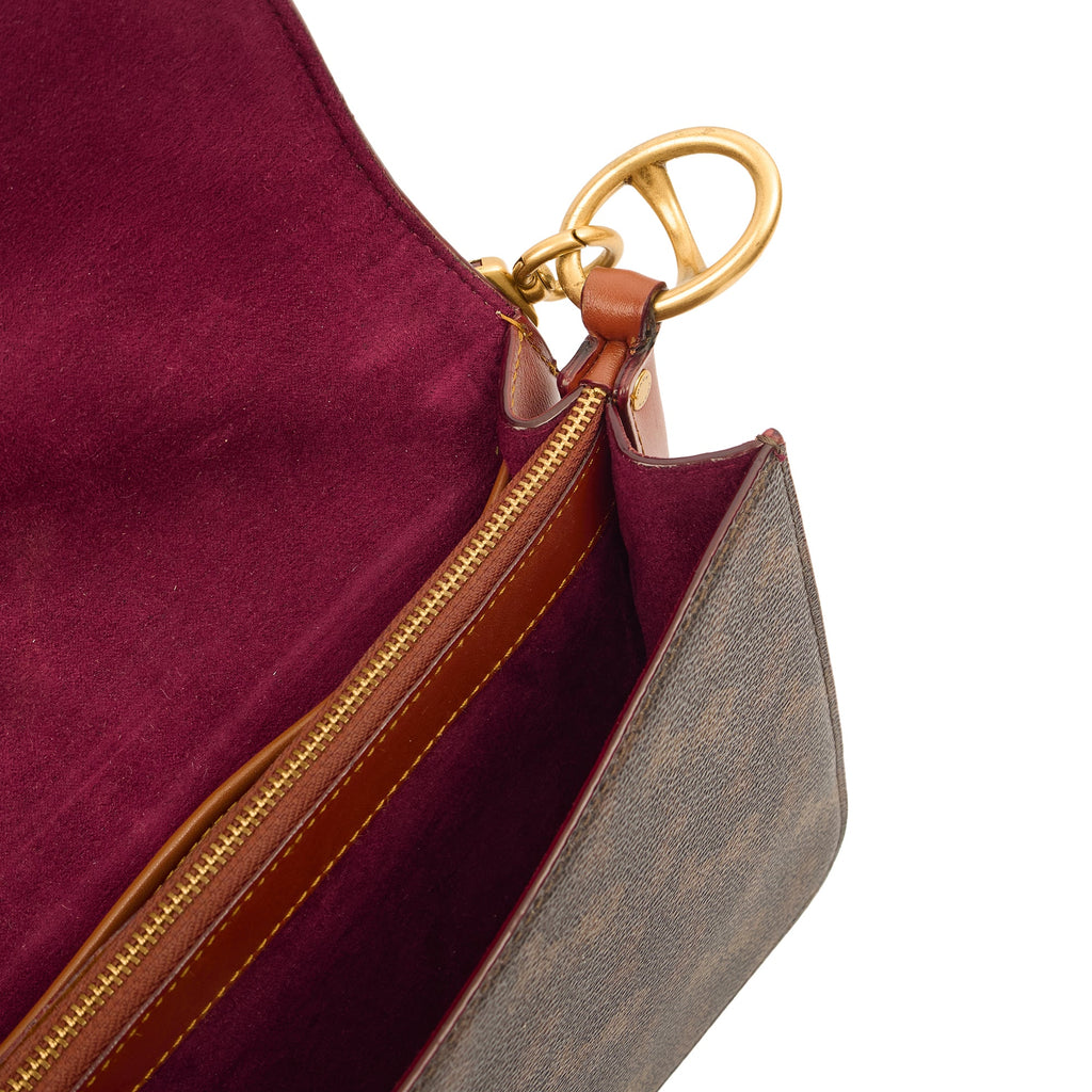 Coach Cross Body Beat in Brown, Leather