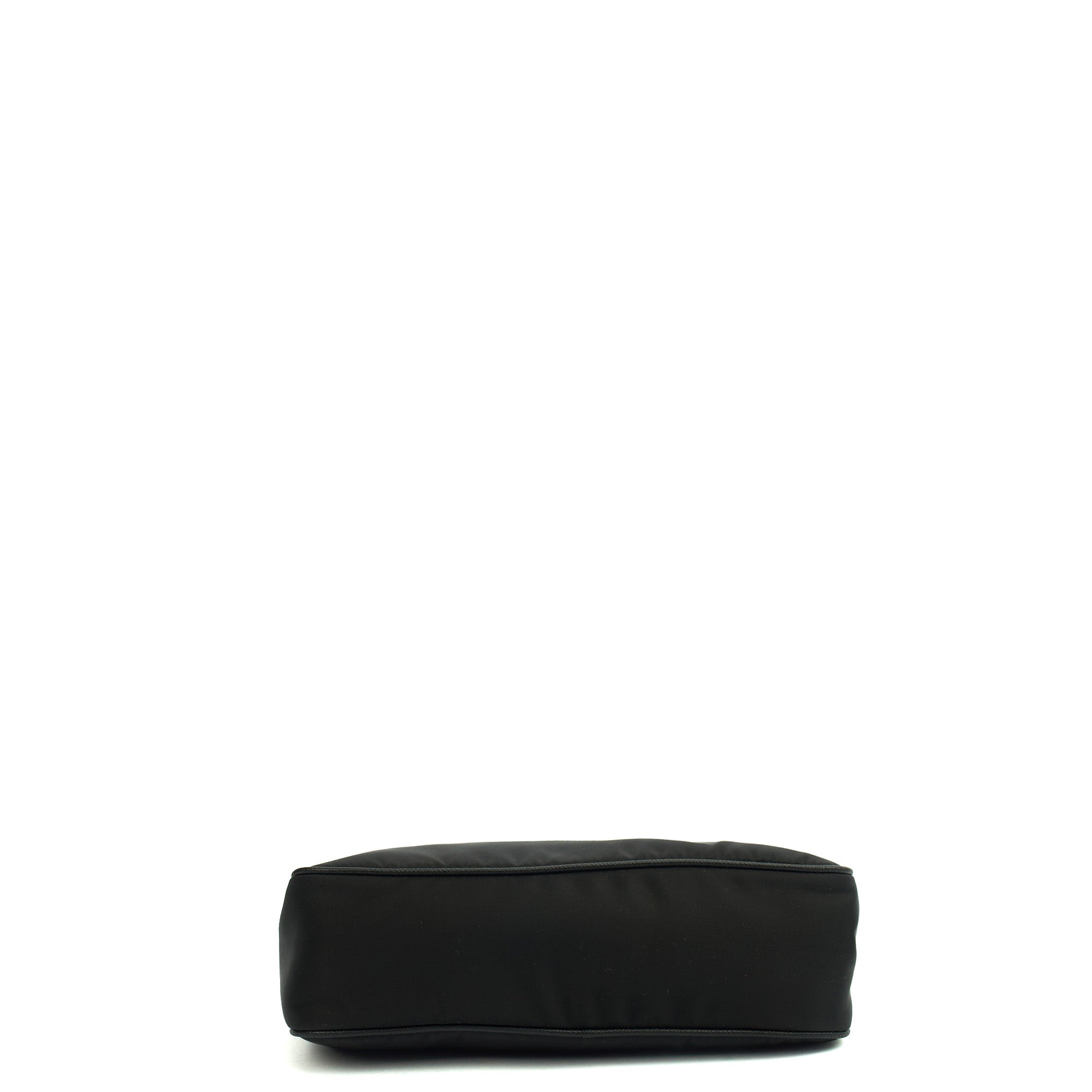 Prada Cross Body Re-Edition 2005 Bag in Black, Nylon