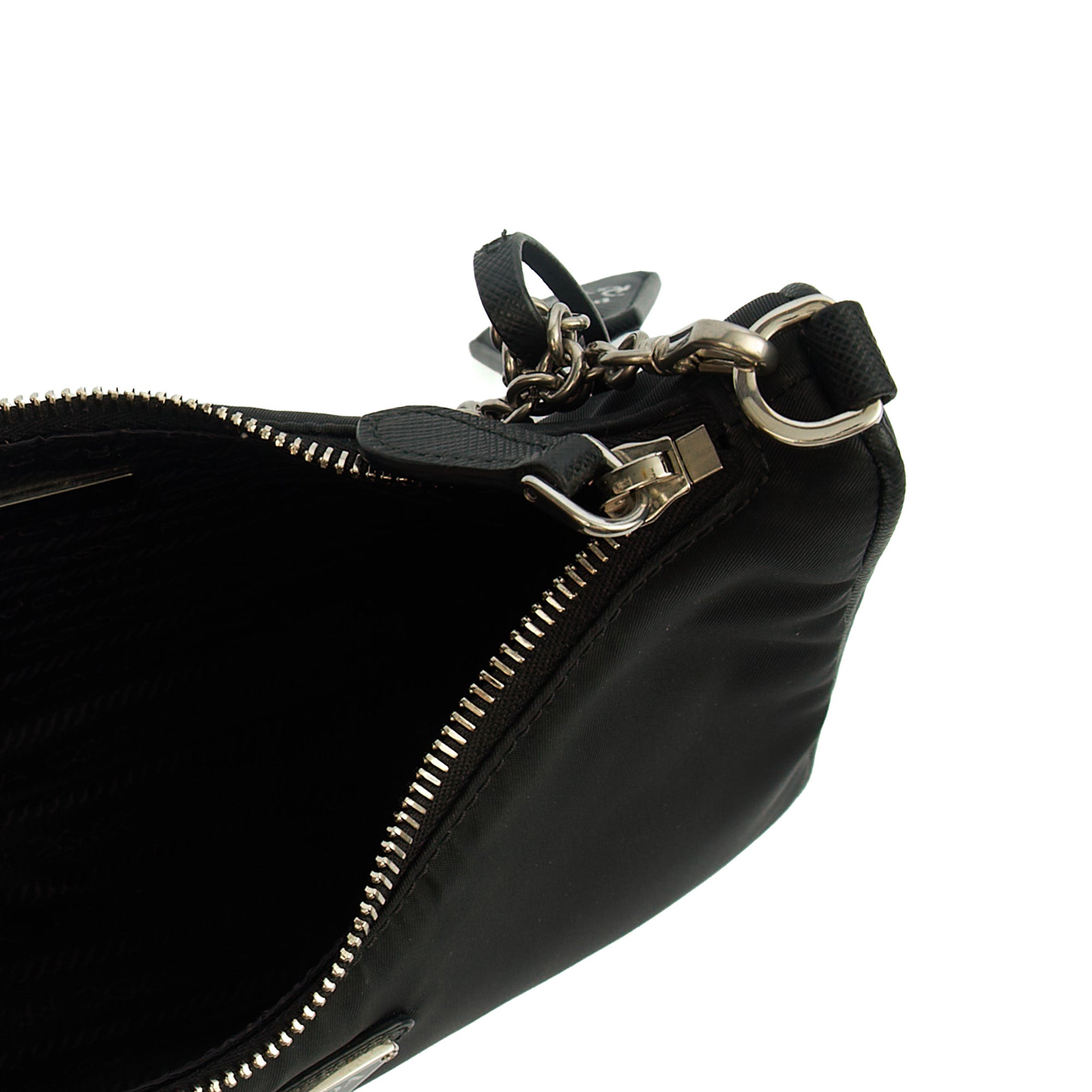 Prada Cross Body Re-Edition 2005 Bag in Black, Nylon