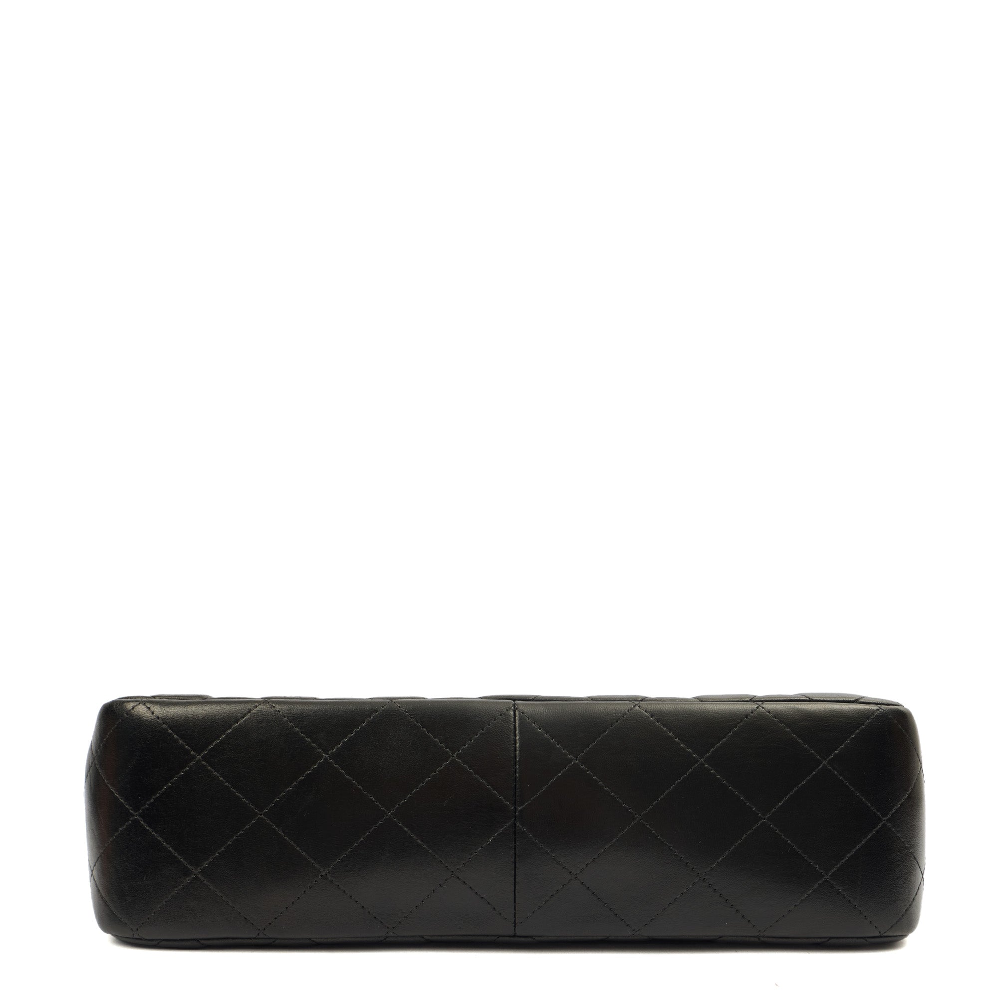 Chanel Shoulder Bag Classic Double Flap - Large in invalid, Lambskin Leather