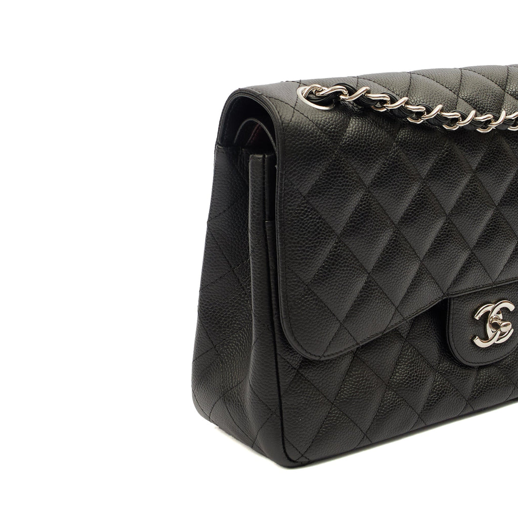 Chanel Shoulder Bag Classic Double Flap - Large in Black, Caviar Leather