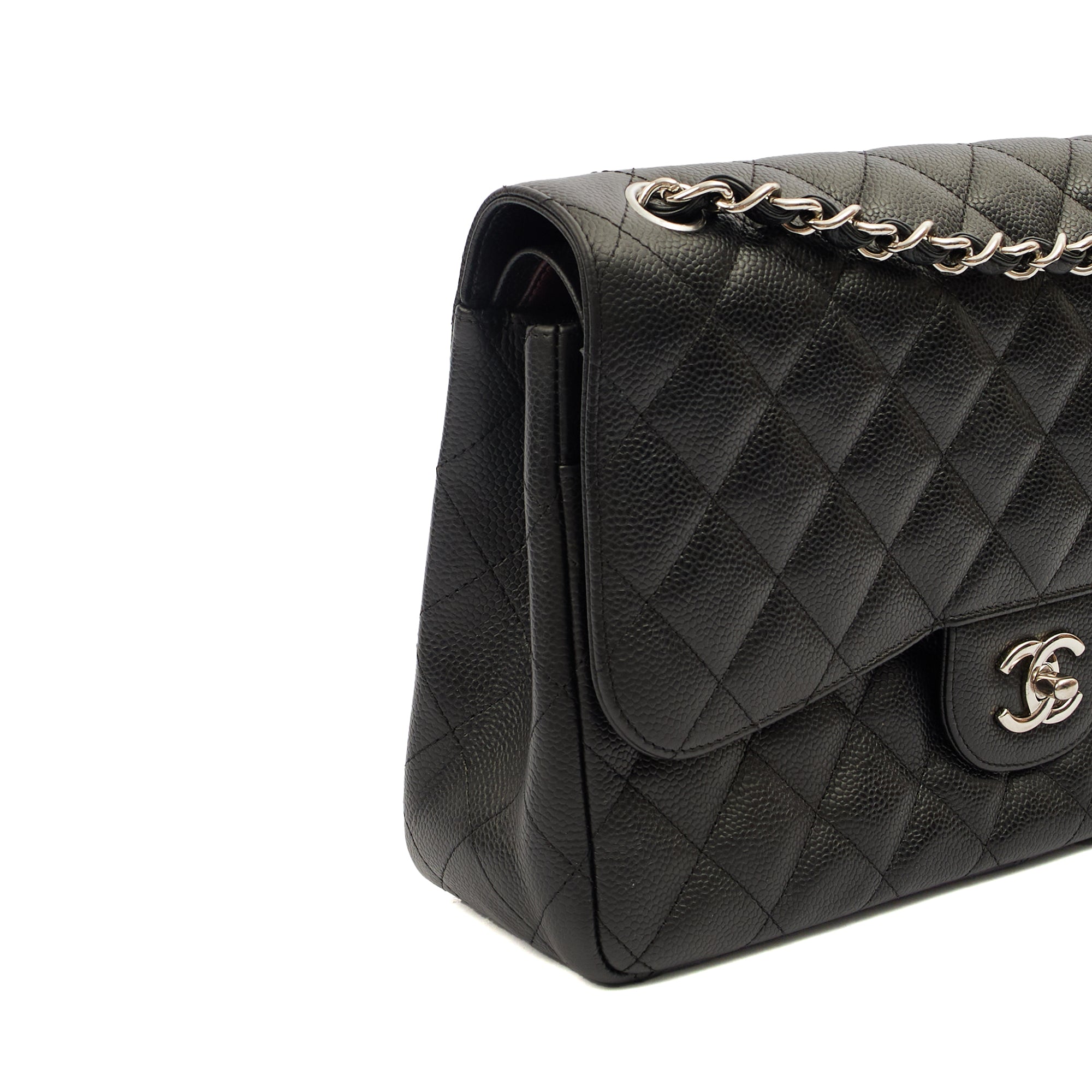 Chanel Shoulder Bag Classic Double Flap - Large in Black, Caviar Leather