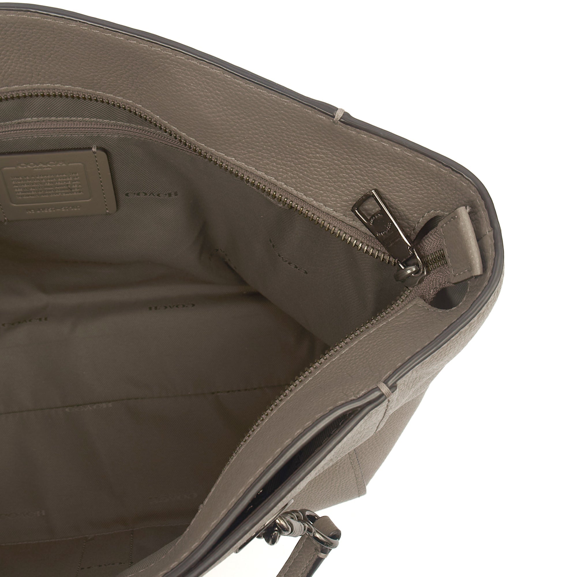 Coach Tote Turnlock Tote in Grey, Leather