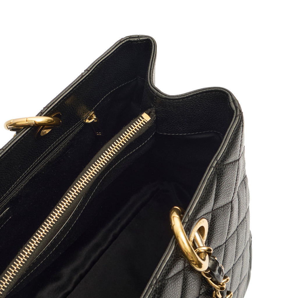 Chanel Tote Grand Shopping Tote in Black, Leather