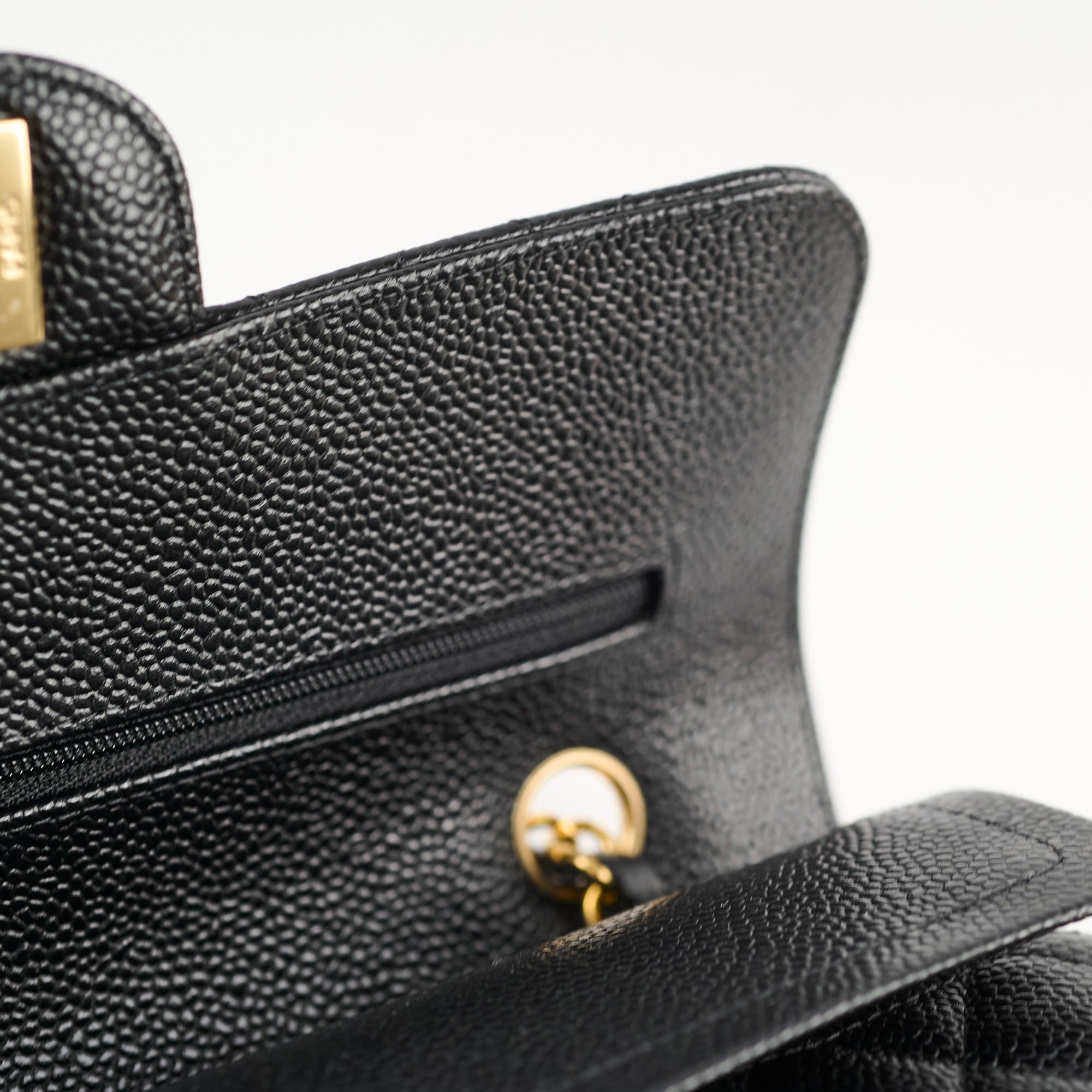 Chanel Small Classic Flap Black Caviar GHW 2024 (microchip)
