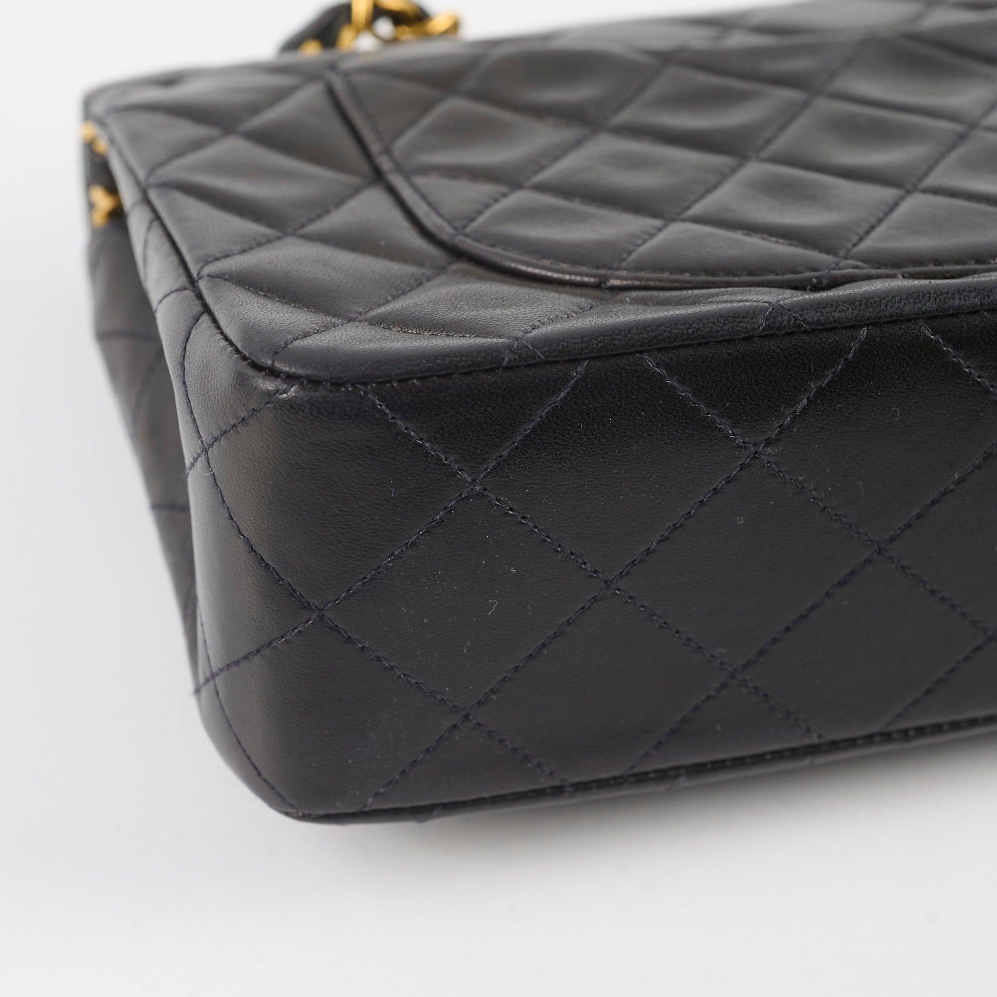 Chanel Vintage Classic Flap Brown - Series 3