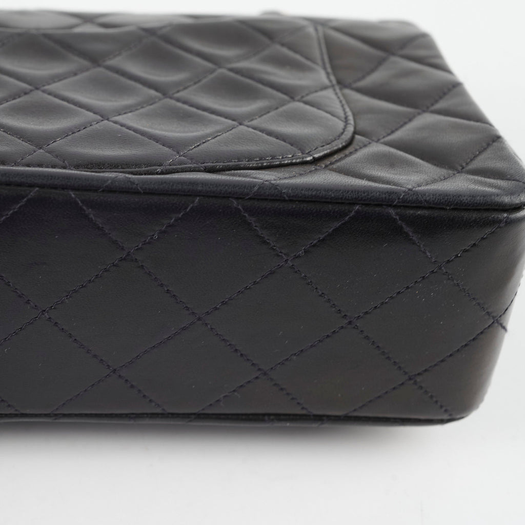 Chanel Vintage Classic Flap Brown - Series 3