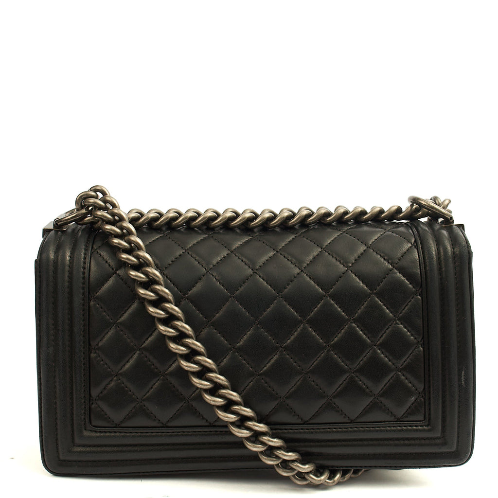 Chanel Shoulder Bag Boy - Medium in Black, Calfskin Leather