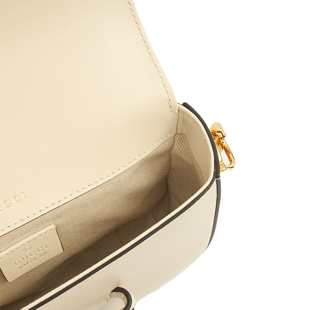 Gucci Shoulder Bag 1955 Horsebit Shoulder Bag in White, Leather